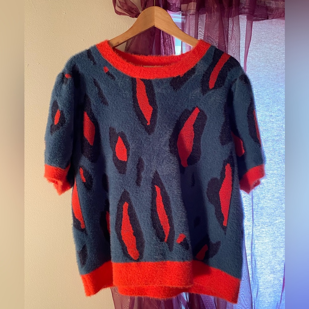 Saint Geraldine Puffed Sleeved Top L